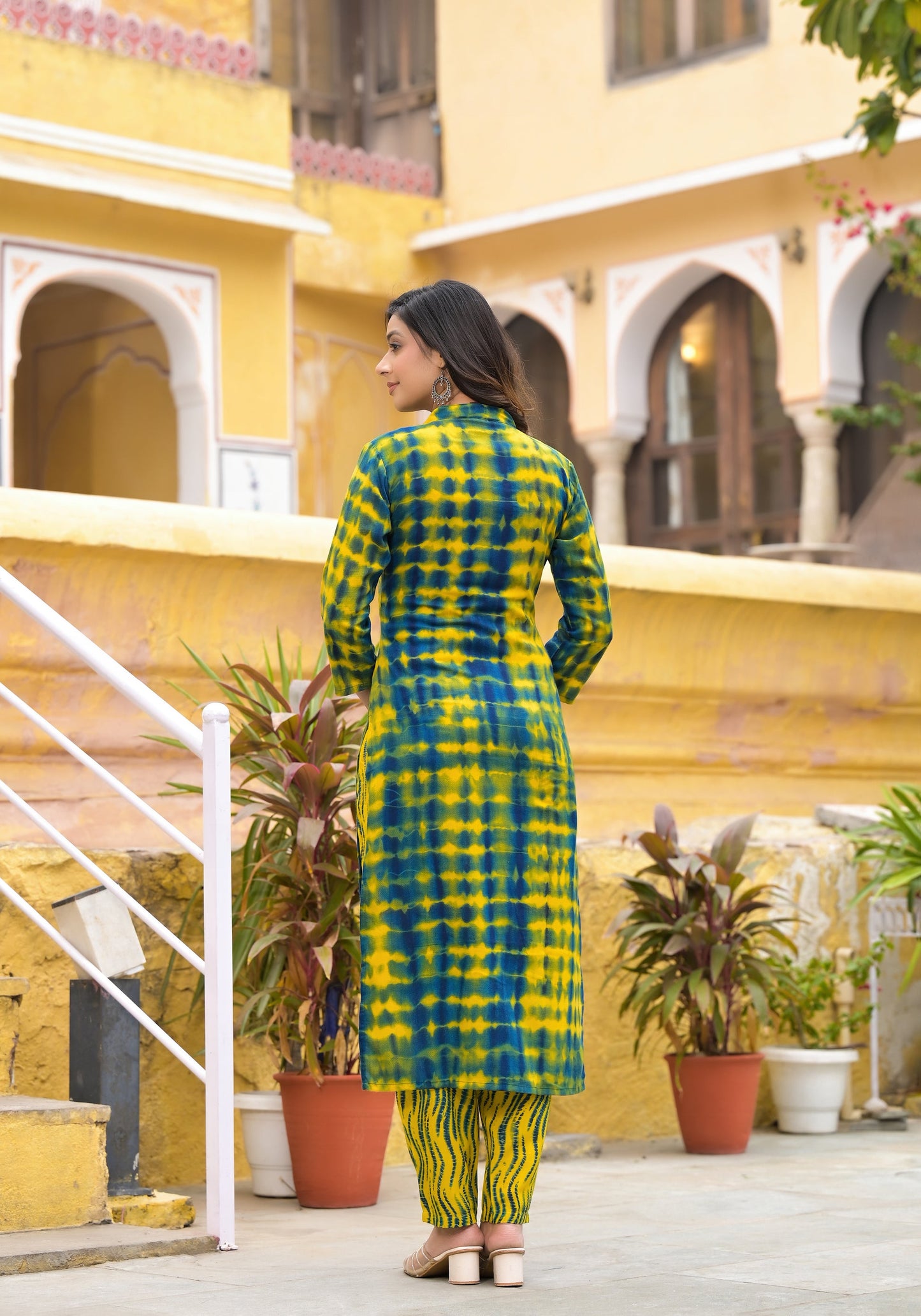 Women Shiburi Printed Straight Kurta and Pant Set With Dupatta